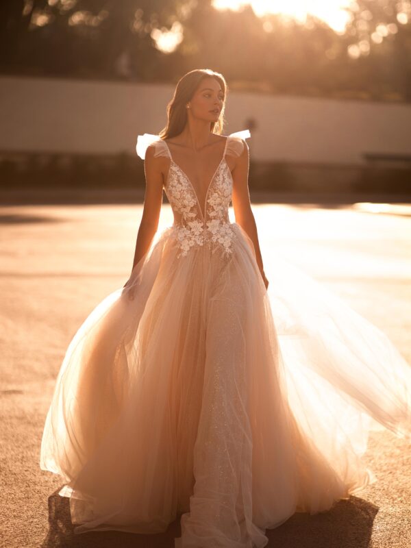 Elysian Blossom – A Parisian Dream Wedding Dress